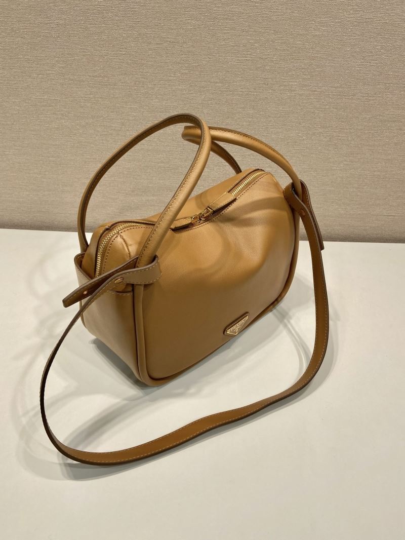 Pra*a top handle bags